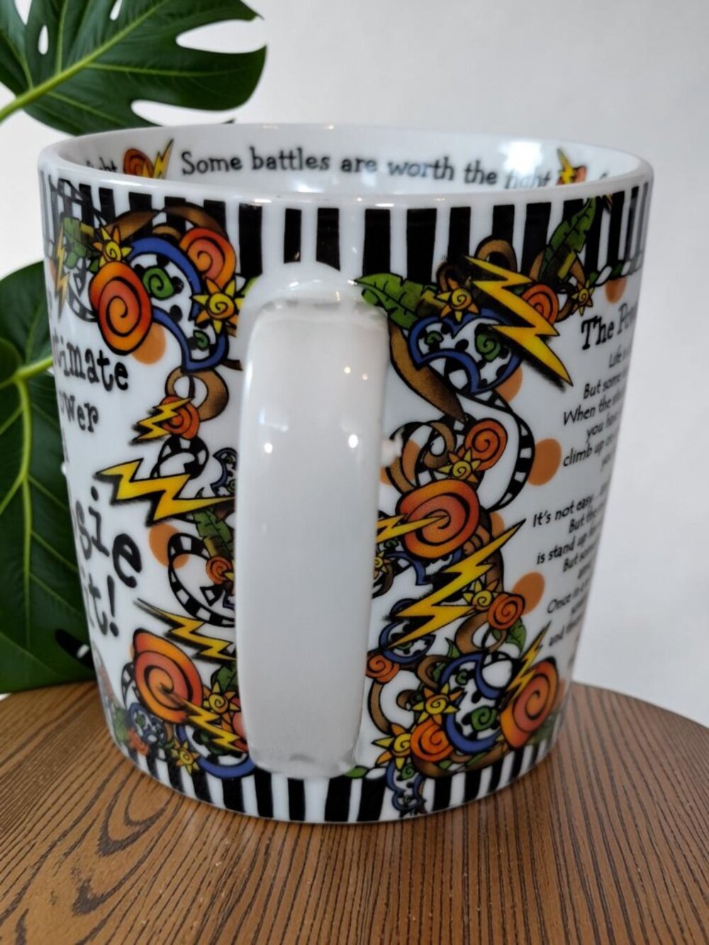 Suzy Toronto Coffee Mug “Never Underestimate The Power Of A Hissie Fit” - Picture 2 of 9